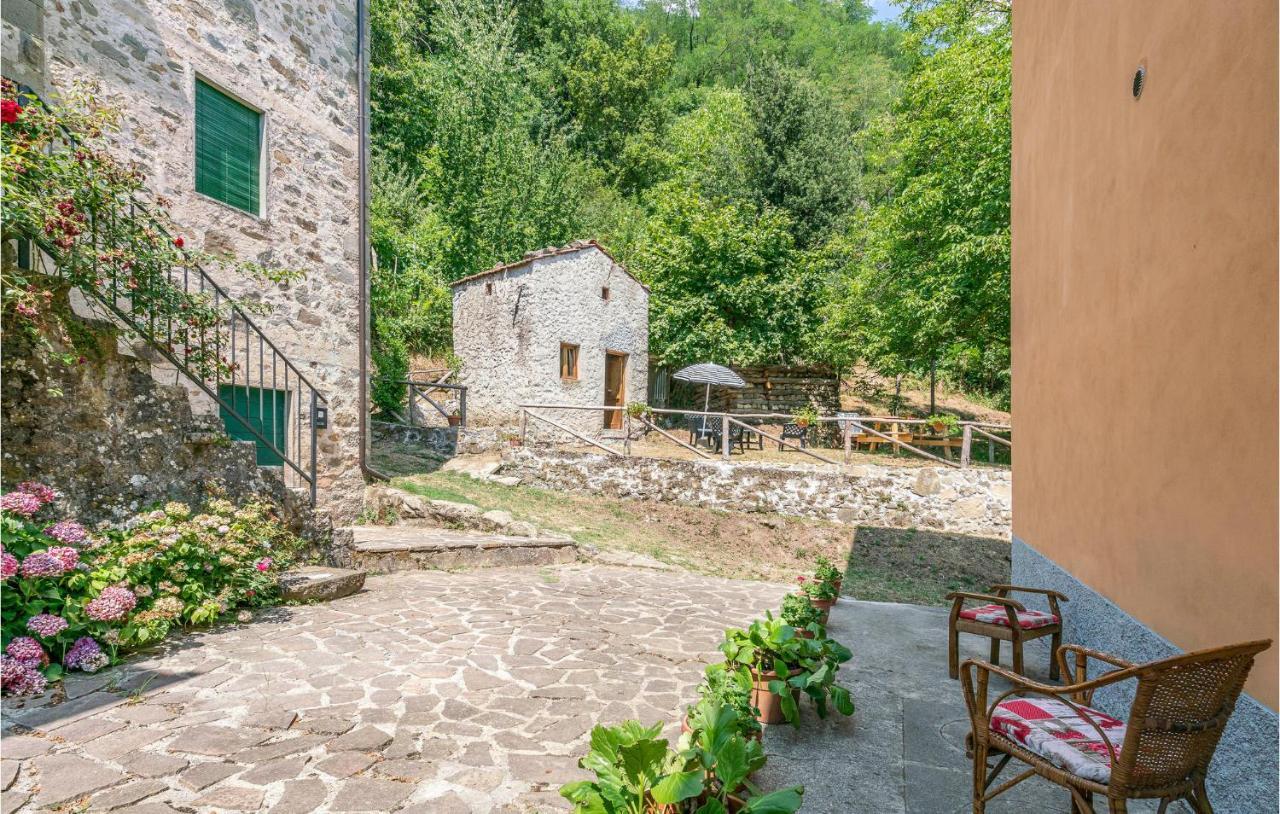Stunning Home In Longoio With Kitchen Monti di Villa Kültér fotó